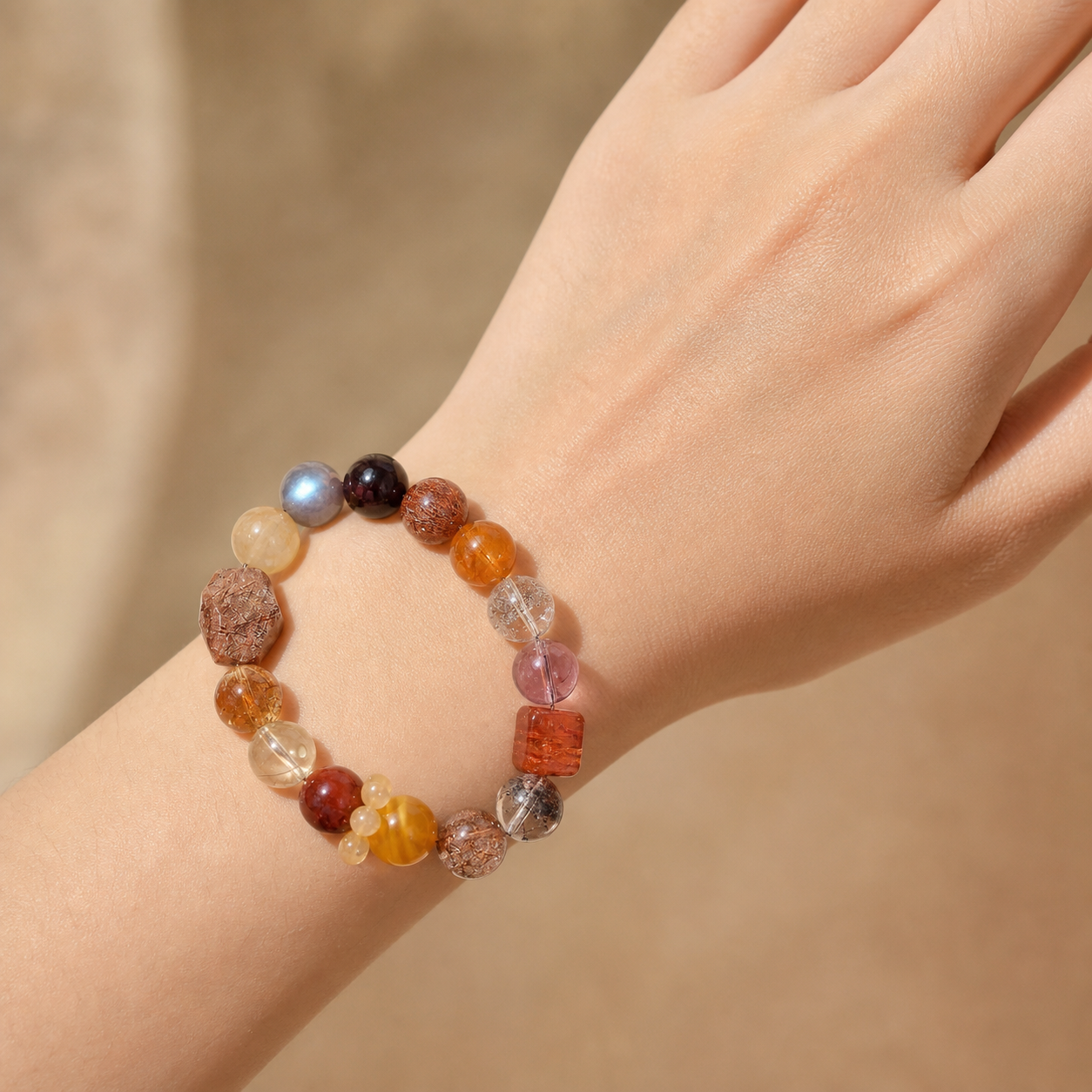 Labradorite and tiger eye bracelet crystal bead close-up