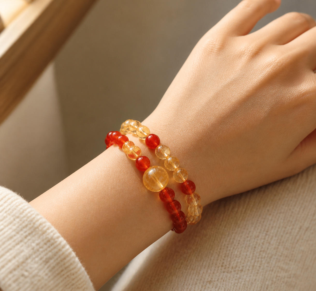 Gold and red crystal bracelet crystal bead close-up