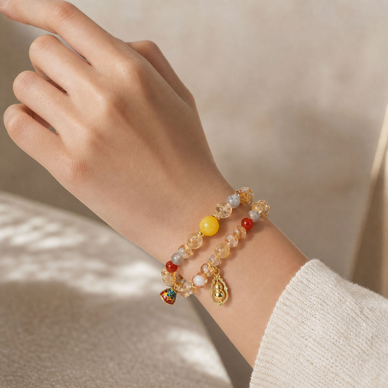 Citrine and rose quartz bracelet crystal bead close-up
